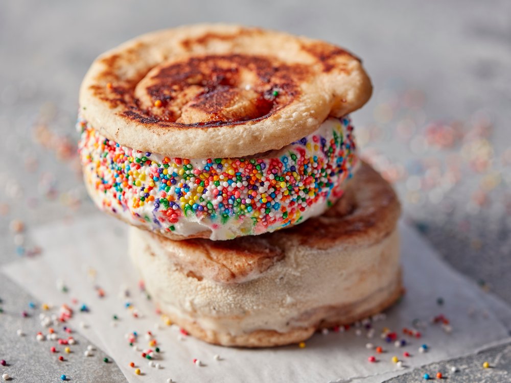 cinnamon roll ice cream sandwich